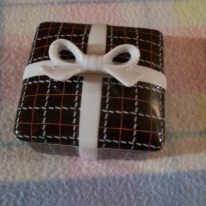 Bow Jewelry Box Ceramic